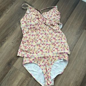 Maternity swim suit